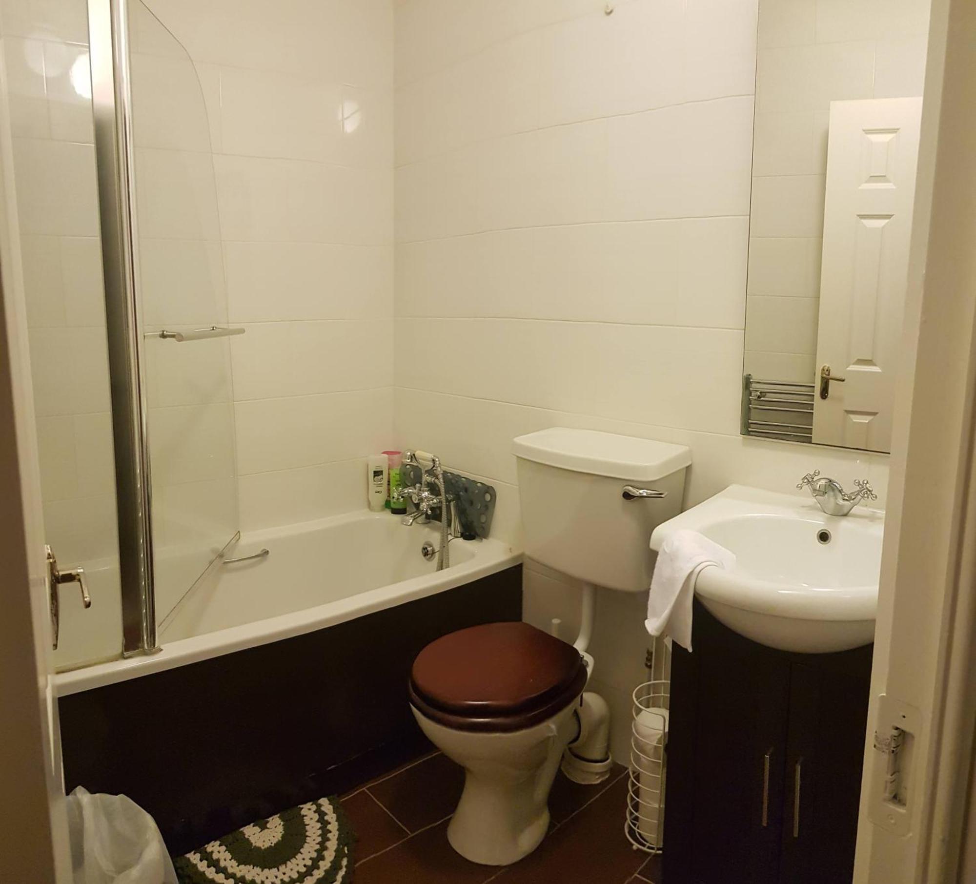 3 Bedroom 3 Bathroom House, Dublin Lucan Εξωτερικό φωτογραφία